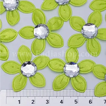 شکوفه نگین دار سبز فسفری روشن