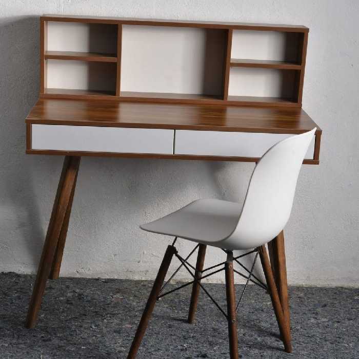 میز مطالعه یا همون میز تحریر. ارسال رایگان به سراسر کشور.