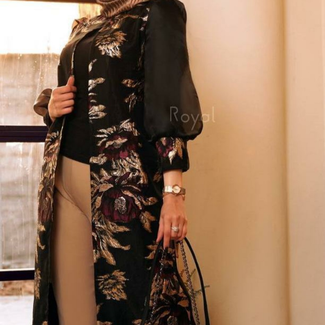 مانتو ژاکارد رویالد