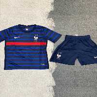 کیت بچگانه فرانسه