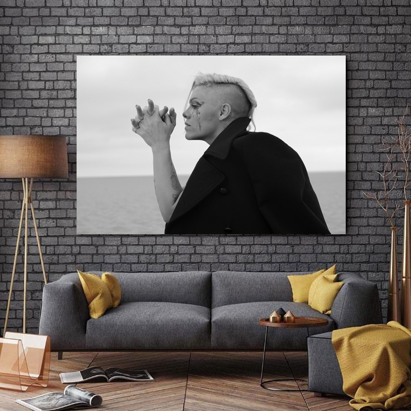 تابلو شاسی طرح بزرگان موسیقی مدل Pink کد A395