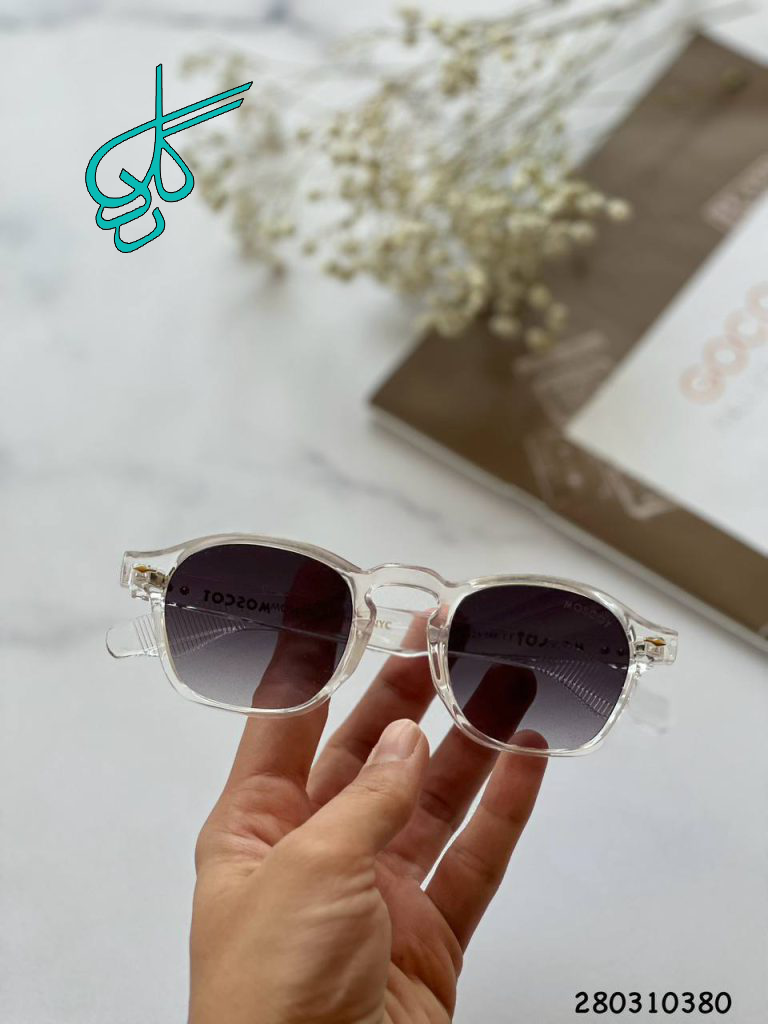 خرید عینک اسپرت برند Moscot دارای استاندارد UV400 فرم کائوچو همراه کاور و دستمال کد 2415310 - ردگل