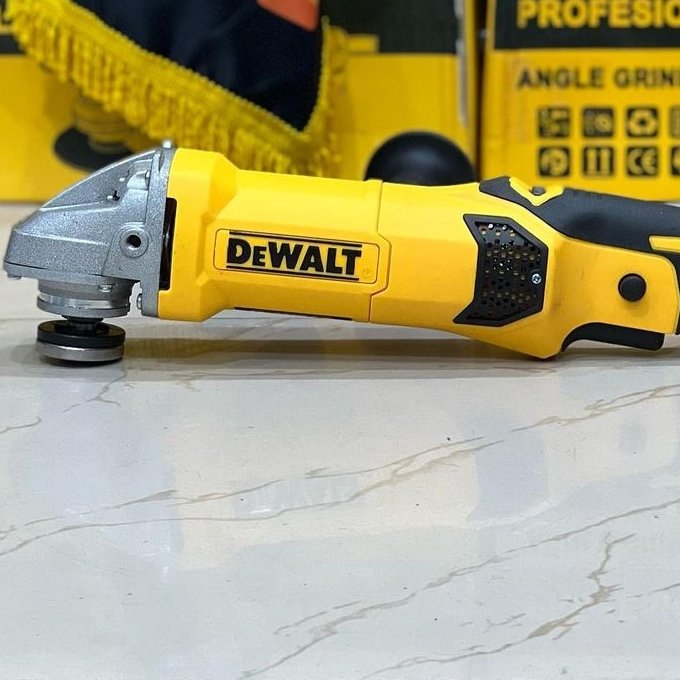 مینی فرز  وسط دیوالت مدل 4069