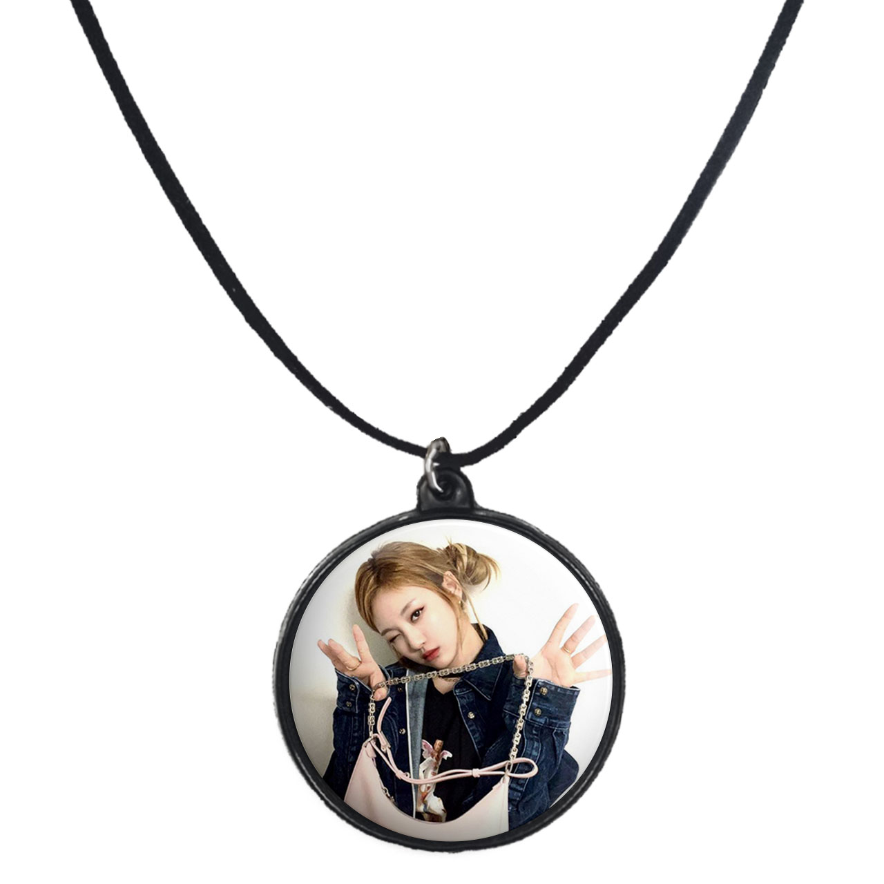 گردنبند پرمانه طرح aespa کد pmb.18690 مدل دو طرفه