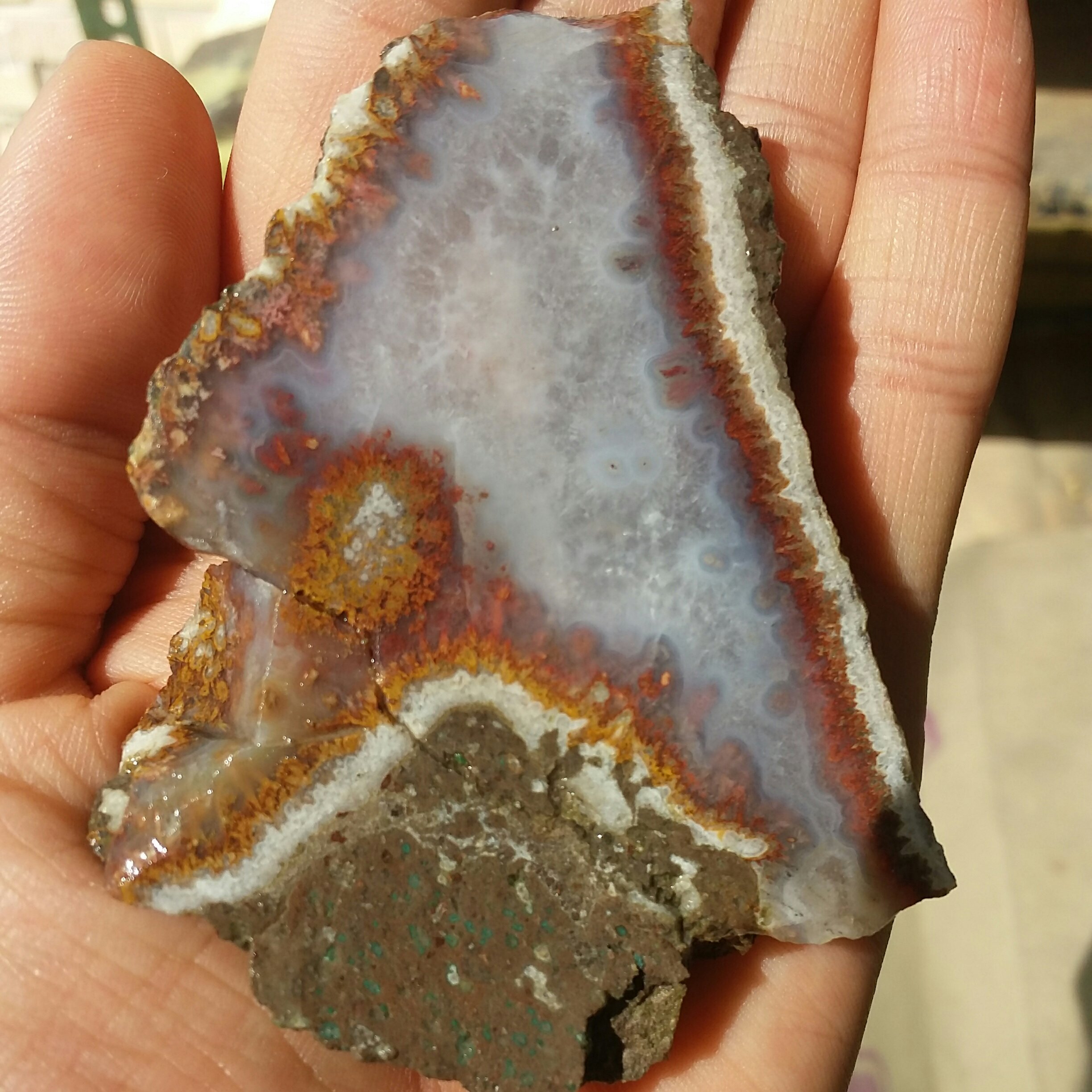 سنگ راف عقیق خورشیدی بی نظییییر خااااص شاهکار خلقت 100درصد طبیعی زیبا