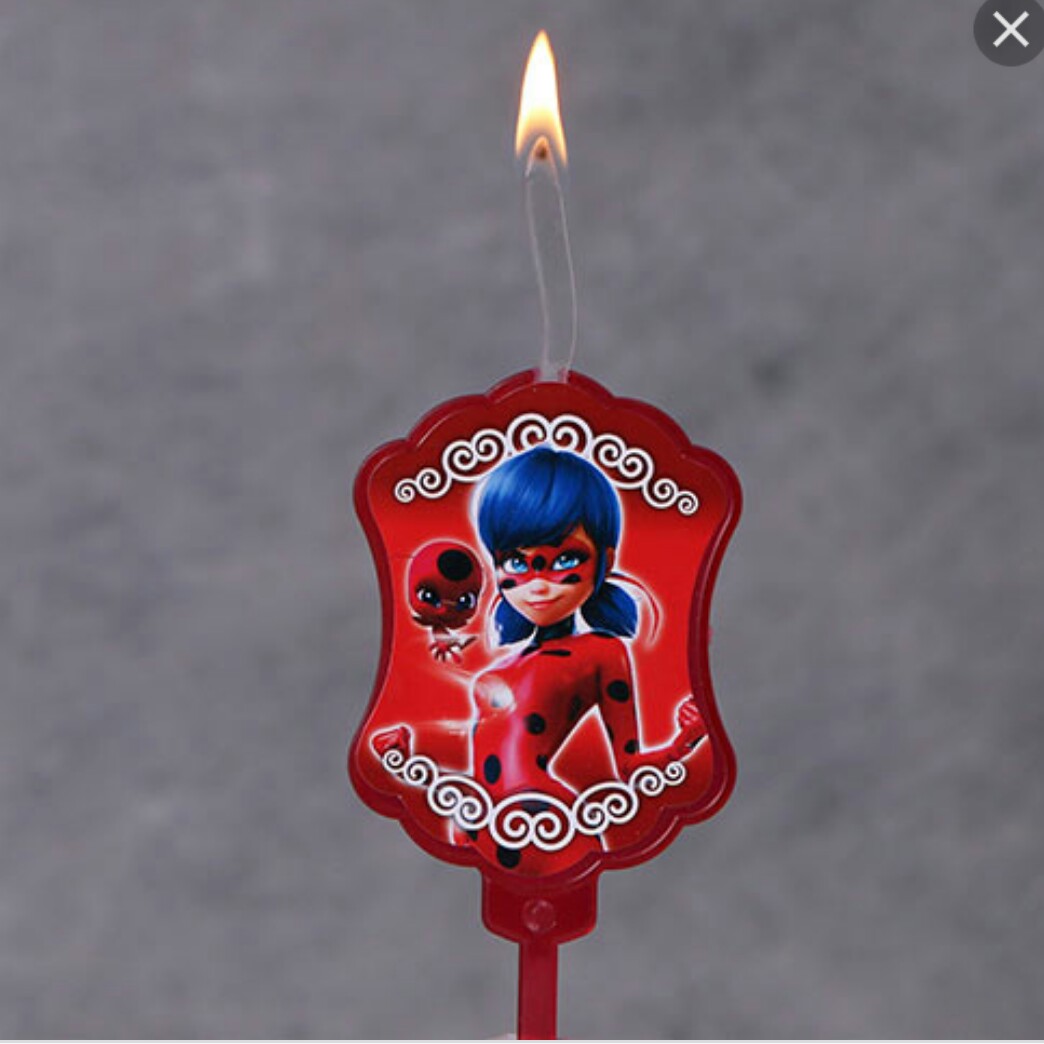 شمع تولد طرح دختر کفشدوزکی 