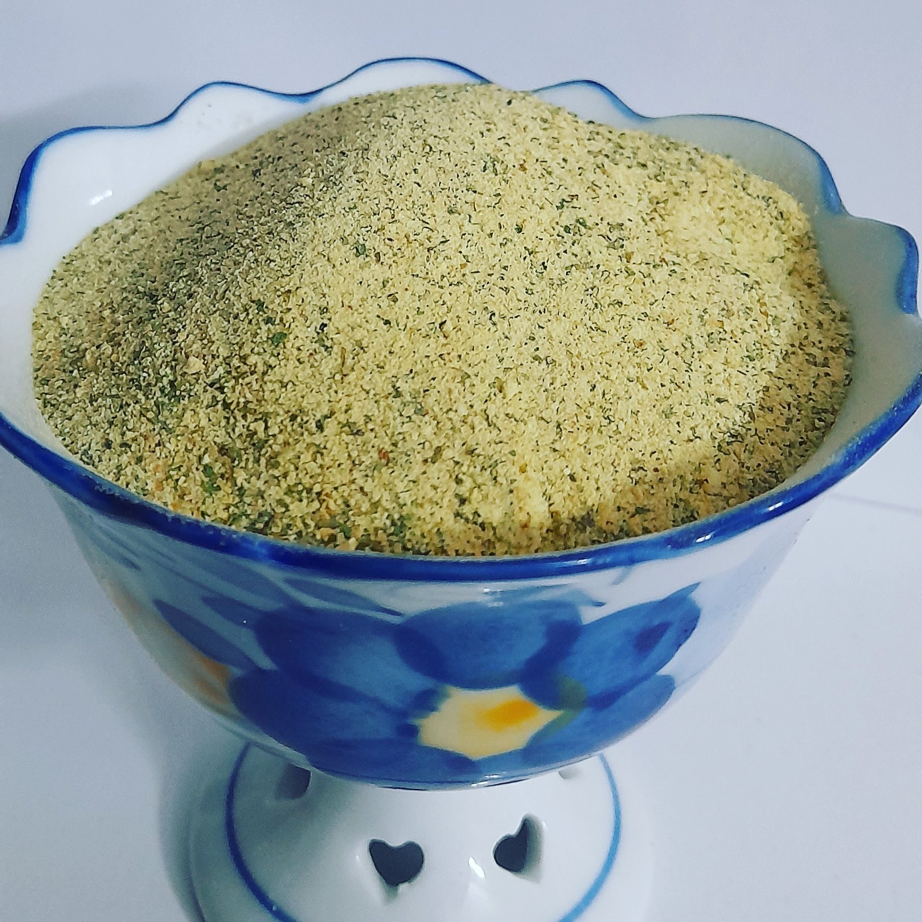 چاشنی پر طرفدار پیاز و جعفری