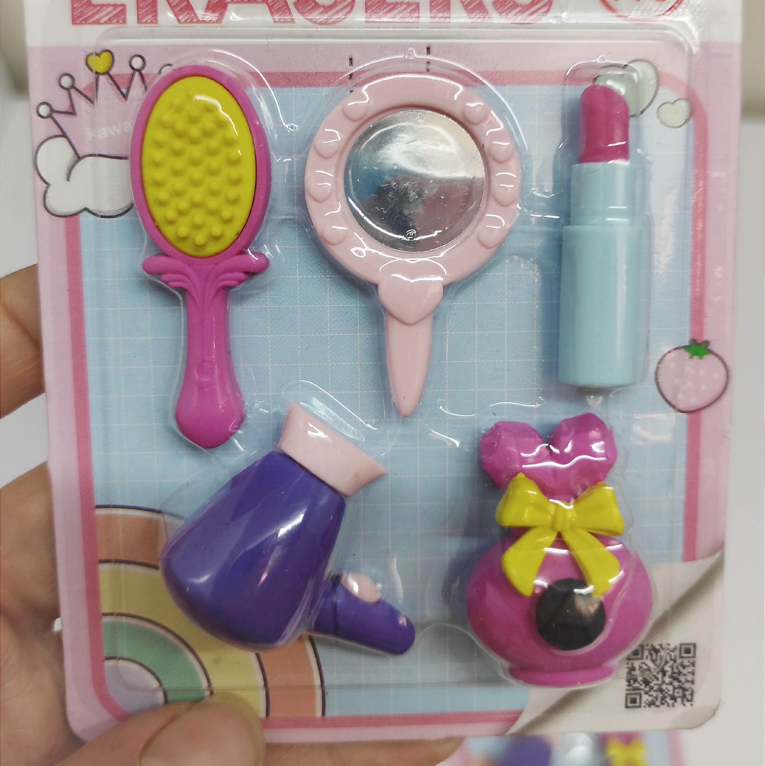 پاک کن 5 عددی طرح لوازم آرایش 
بسیار باکیفیت و زیبا
مناسب برای هدیه 