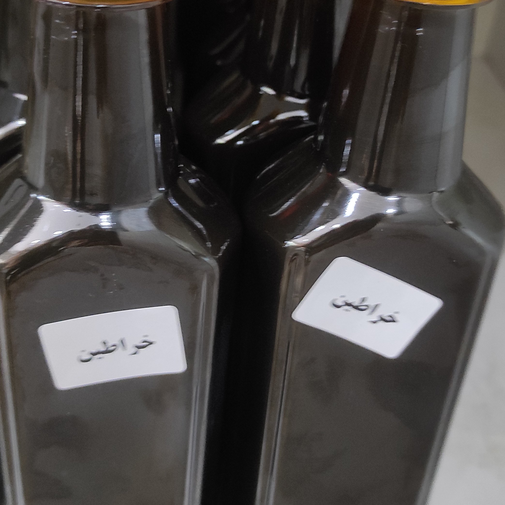 روغن خراطین دست ساز حاج محمد درجه کیفی ممتاز