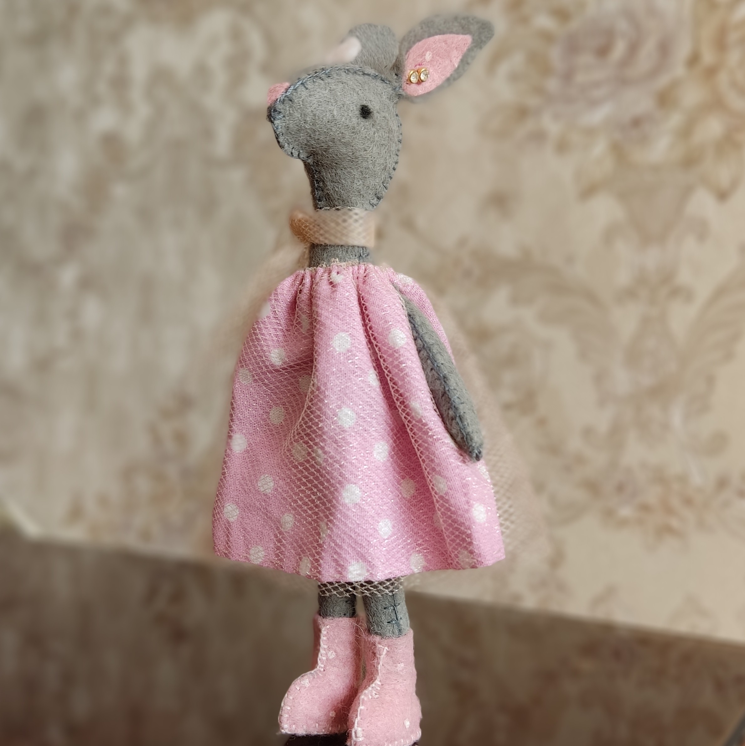 خرگوووش نمدی