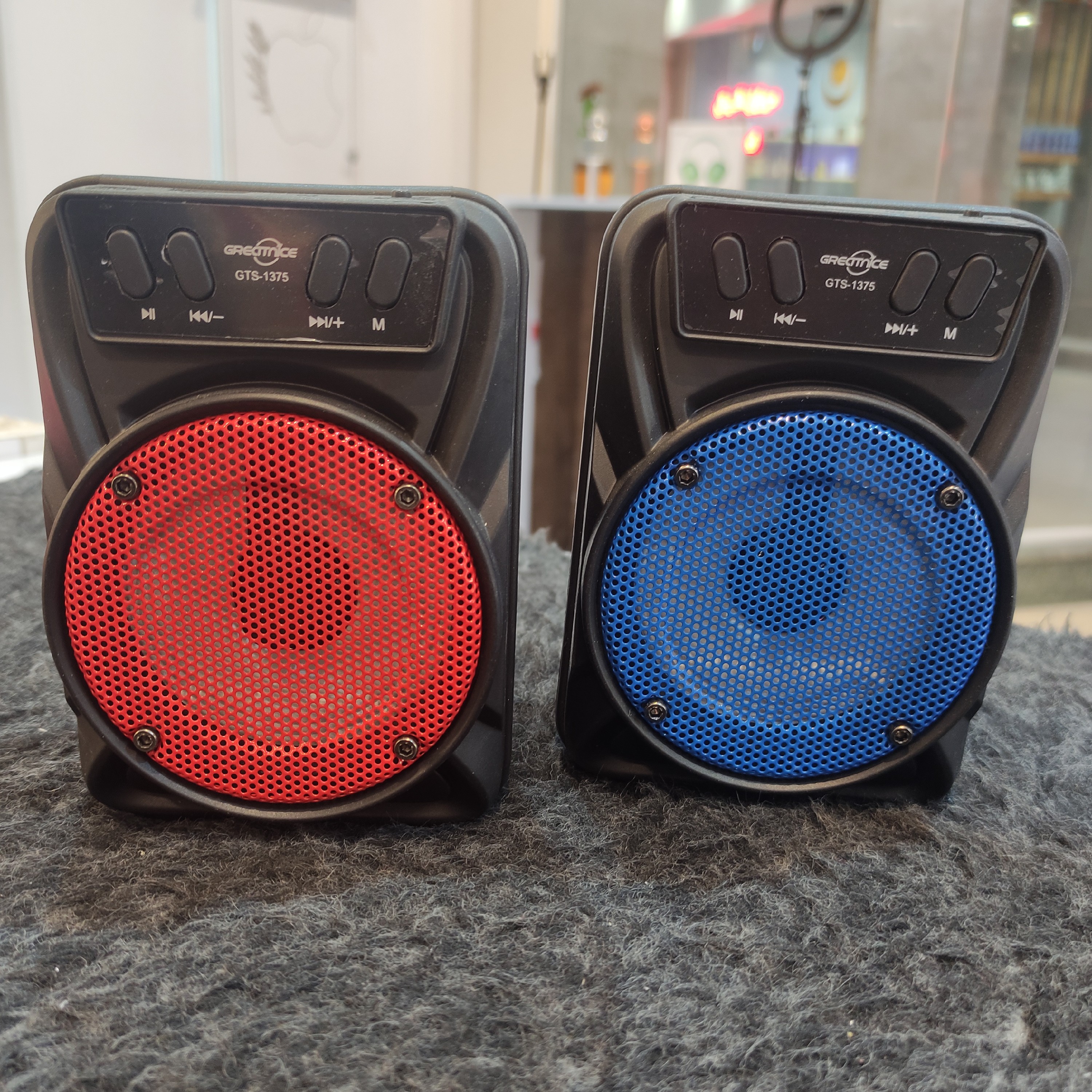 اسپیکر ،کوچک،در دو رنگ قرمز و آبی،3اینچ