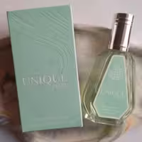 عطر ادکلن زنانه و مردانه یونیک پیستا رایحه یام پیستاچیو 50 میل
