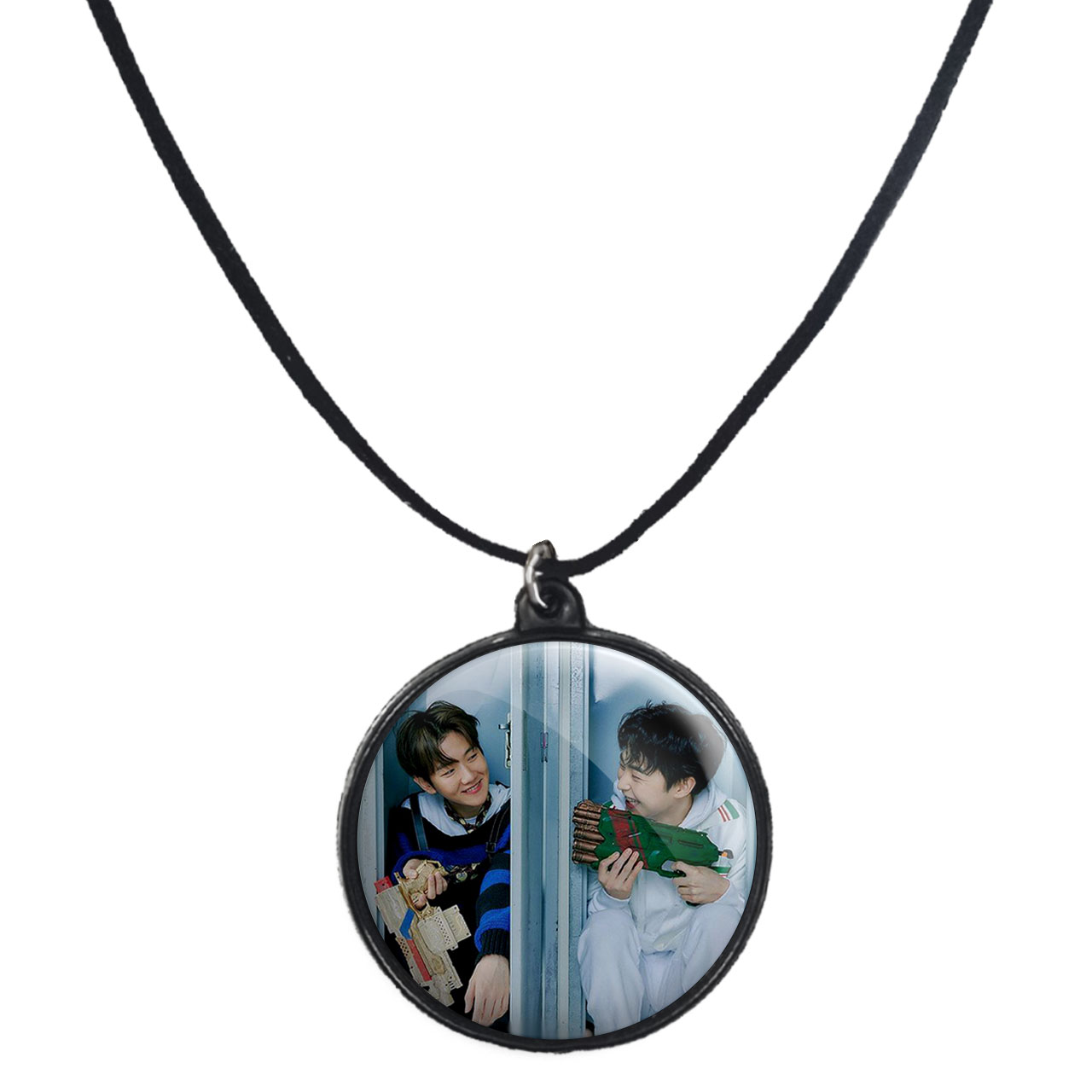 گردنبند پرمانه طرح exo کد pmb.13904 مدل دو طرفه