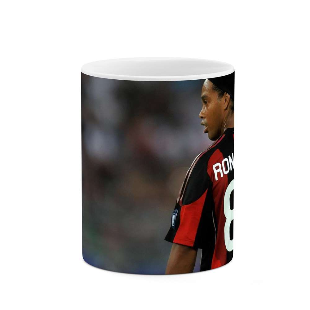 ماگ طرح فوتبالیست Ronaldinho مدل mgp12936