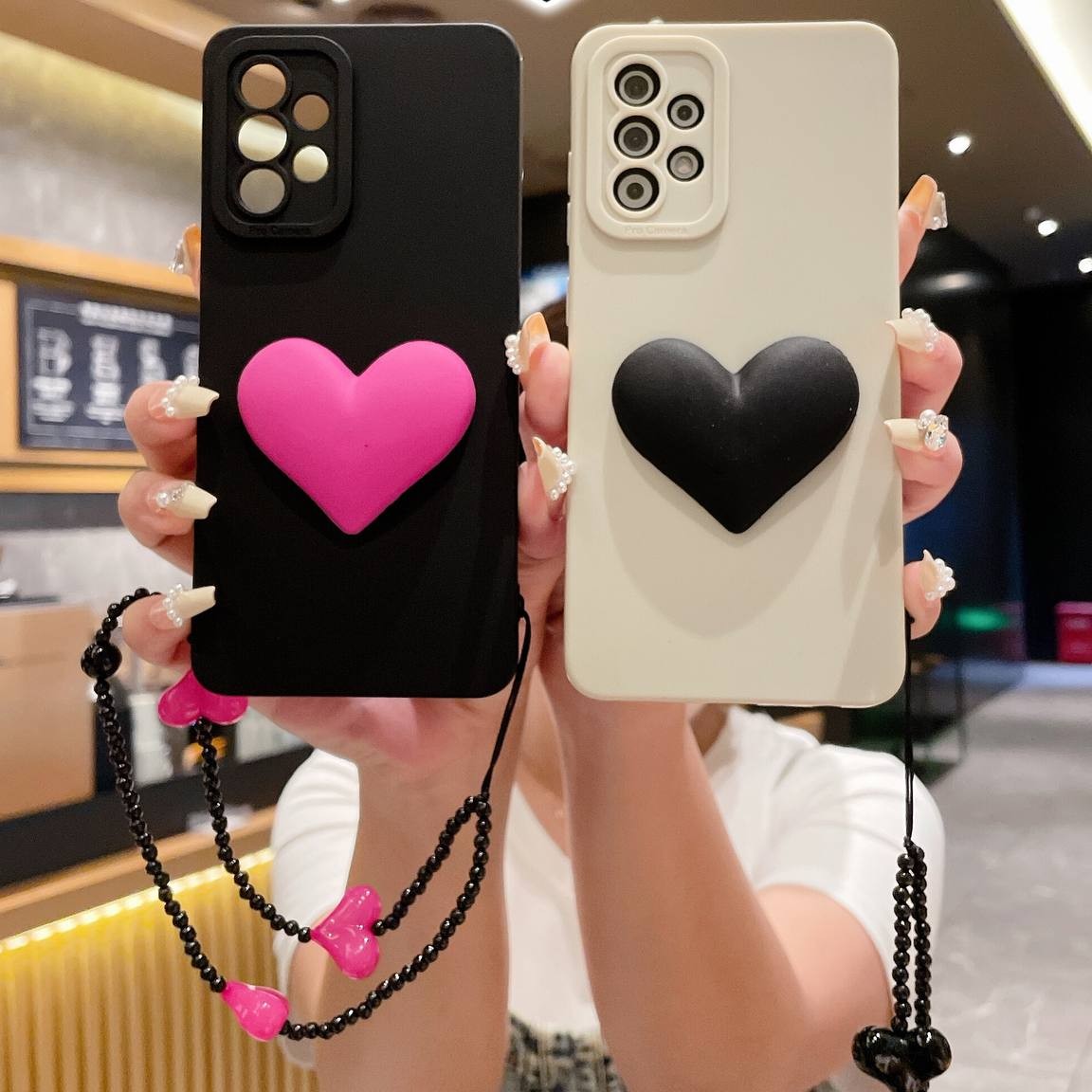 قاب گوشی سامسونگ و شیائومی مدل قلب برجسته همراه آویز قلبی