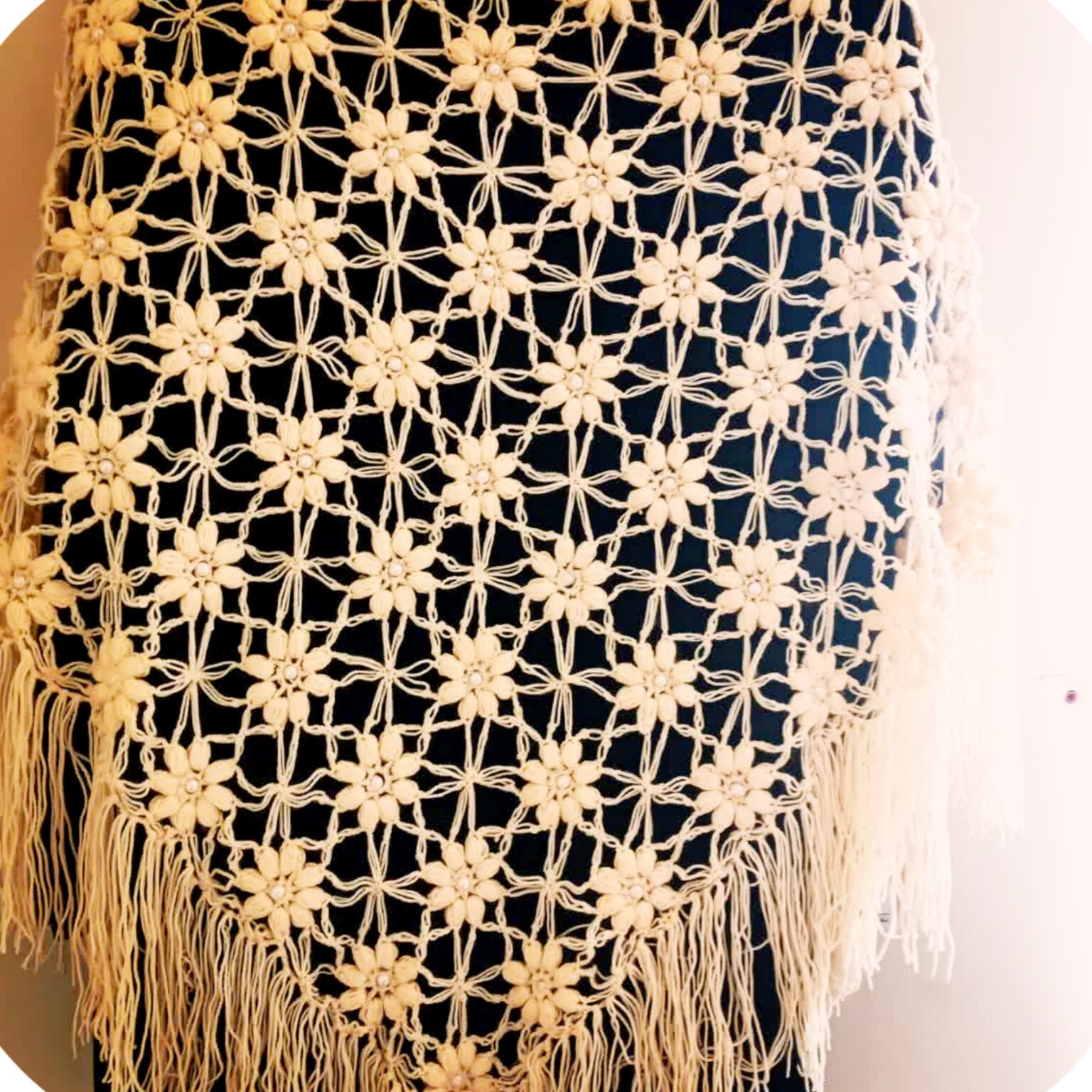 اشارپ  شکوفه بهاری بافته شده باقلاب  