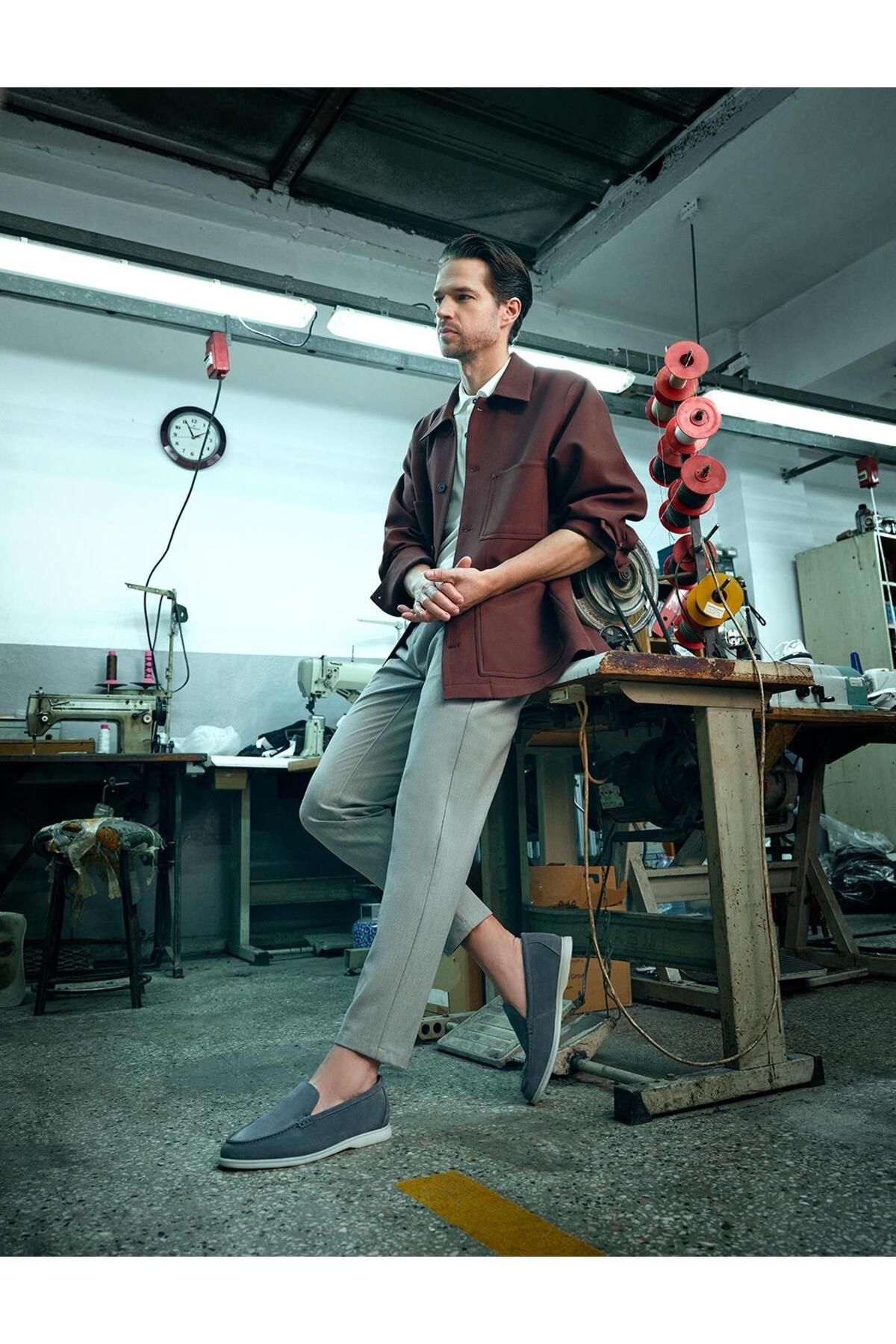 کفش های کژوال خاکستری مردانه روزانه جیر چرمی واقعی Cabani