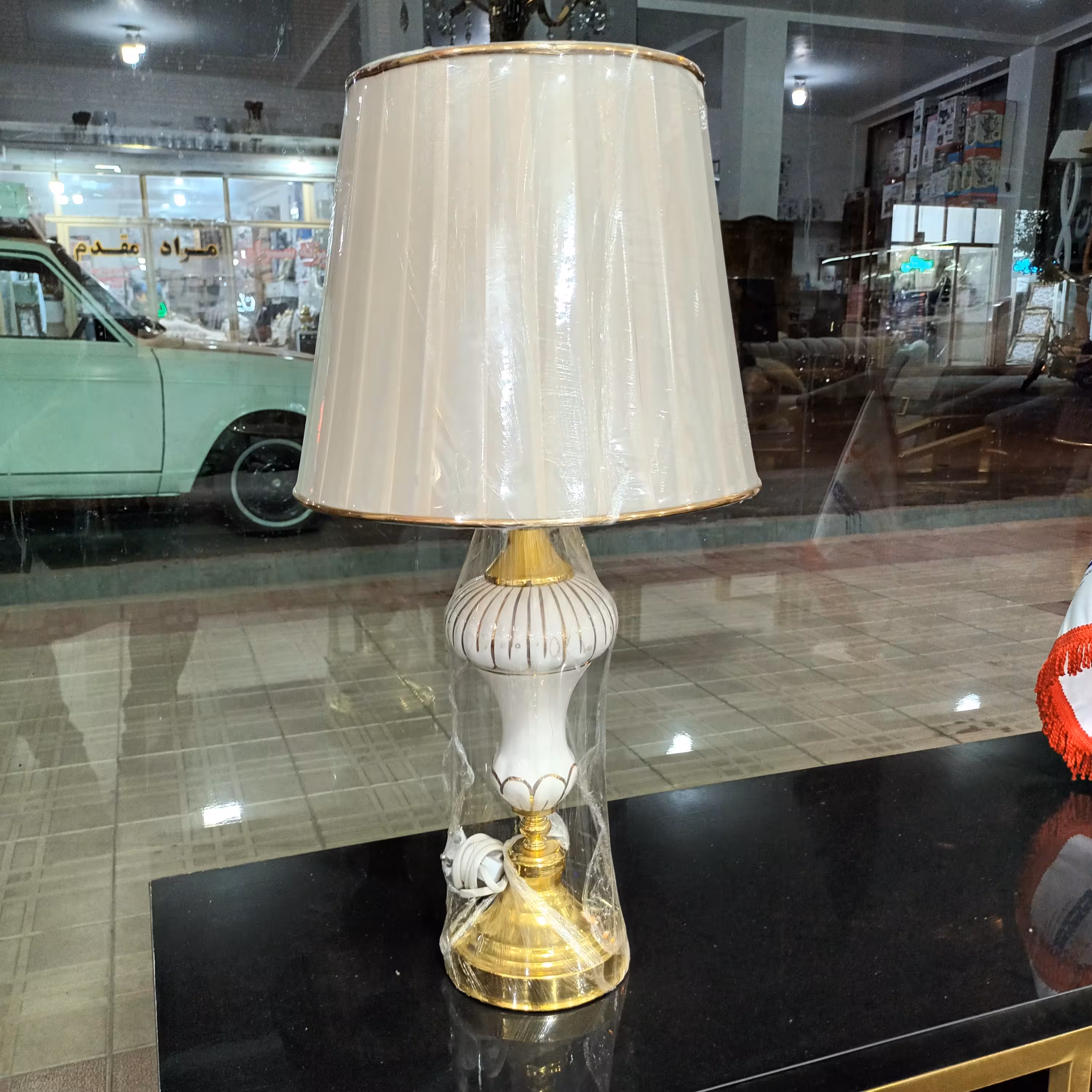 آباژور رو میزی