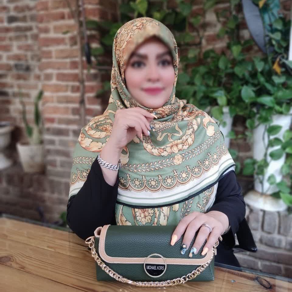 روسری کشمیر پاییزه مناسب فصل نرم و لطیف ارسال رایگان