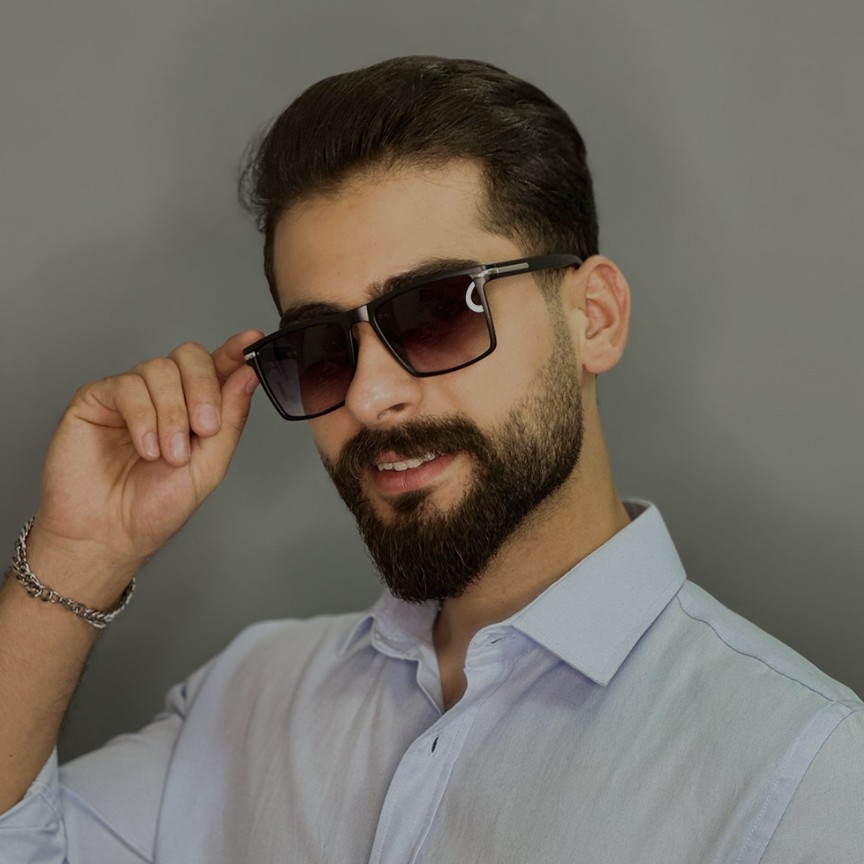 عینک آفتابی مردانه مشکی ری بن مستطیلی یووی400.
