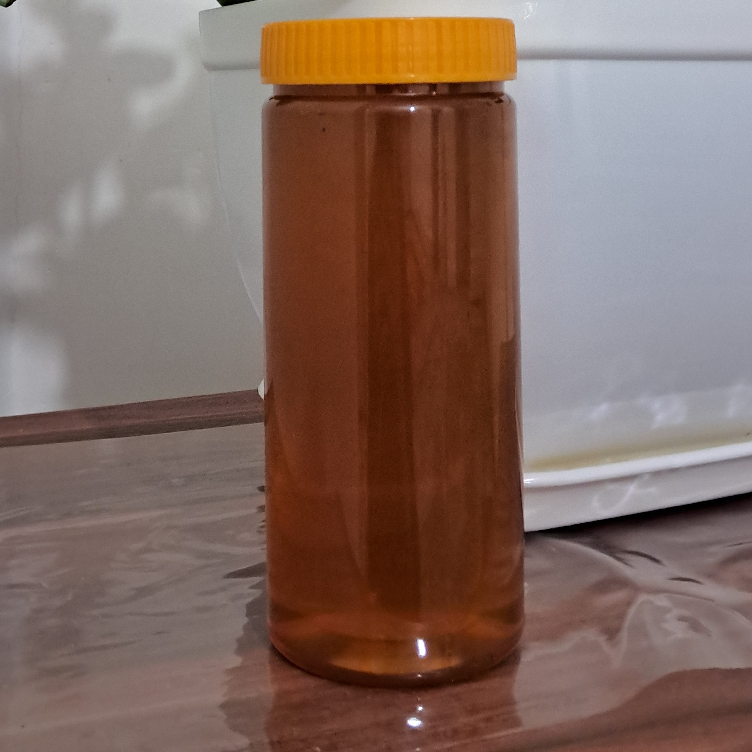 عسل 1 کیلویی 40 گیاه طبیعی تهیه شده در کوهستانهای لرستان،دارای تاییدیه آزمایشگاه