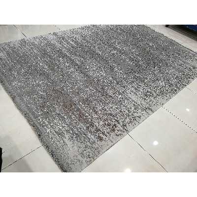 فرش ماشینی زمرد مشهد طرح پتینه کد TA107 زمینه طوسی