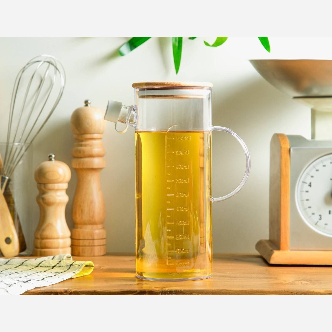 ظرف روغن ریز 1000 میل آکرولیک درب بامبو نشکن