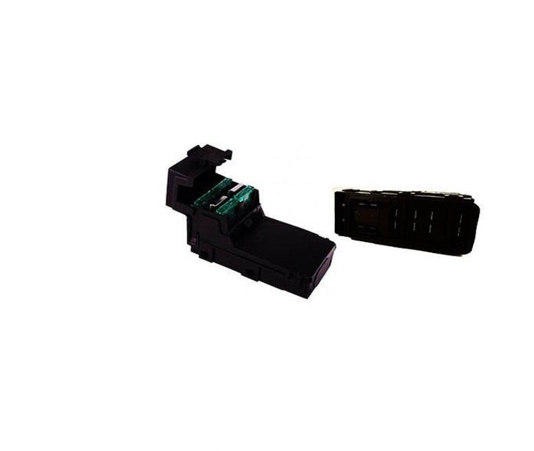 جعبه فیوز 405 و پارس سال جنب باتری (کالسکه ای)