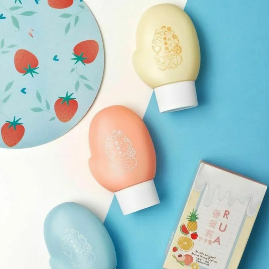 کرم آبرسان و مرطوب کننده و نرم کننده دست و صورت محشره این کرم