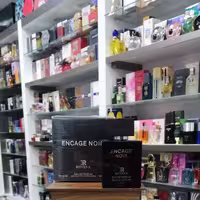 ادکلن روونا مدل لالینگ انکاگ نویر رایحه انکر نویر

