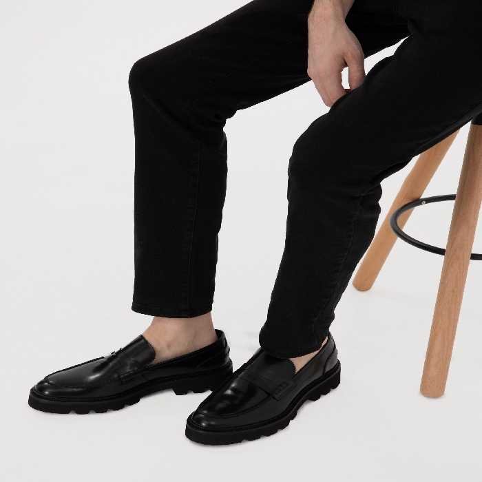 کفش روزمره مردانه مشکی پیرکاردین - فروشگاه لباس شهرمون