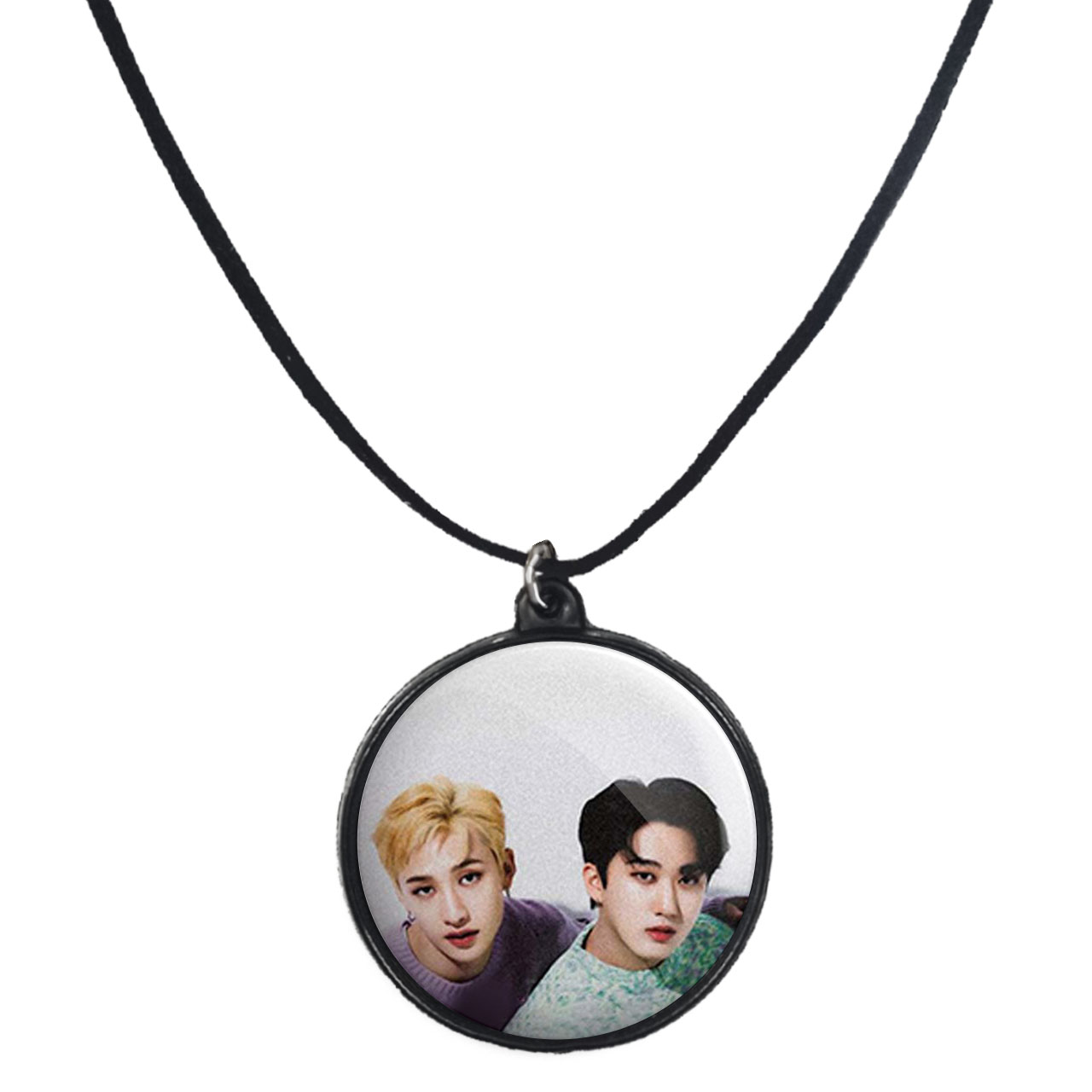 گردنبند پرمانه طرح straykids کد pmb.12278 مدل دو طرفه