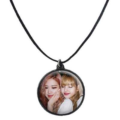 گردنبند پرمانه طرح بلک پینک کد pmb.18049 مدل دو طرفه