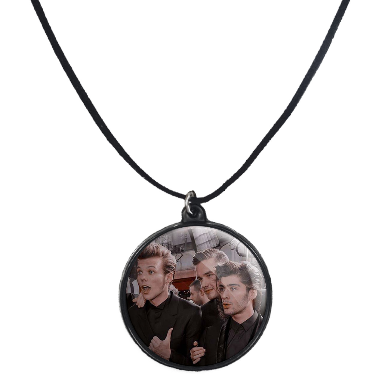 گردنبند پرمانه طرح One Direction کد pmb.13565 مدل دو طرفه