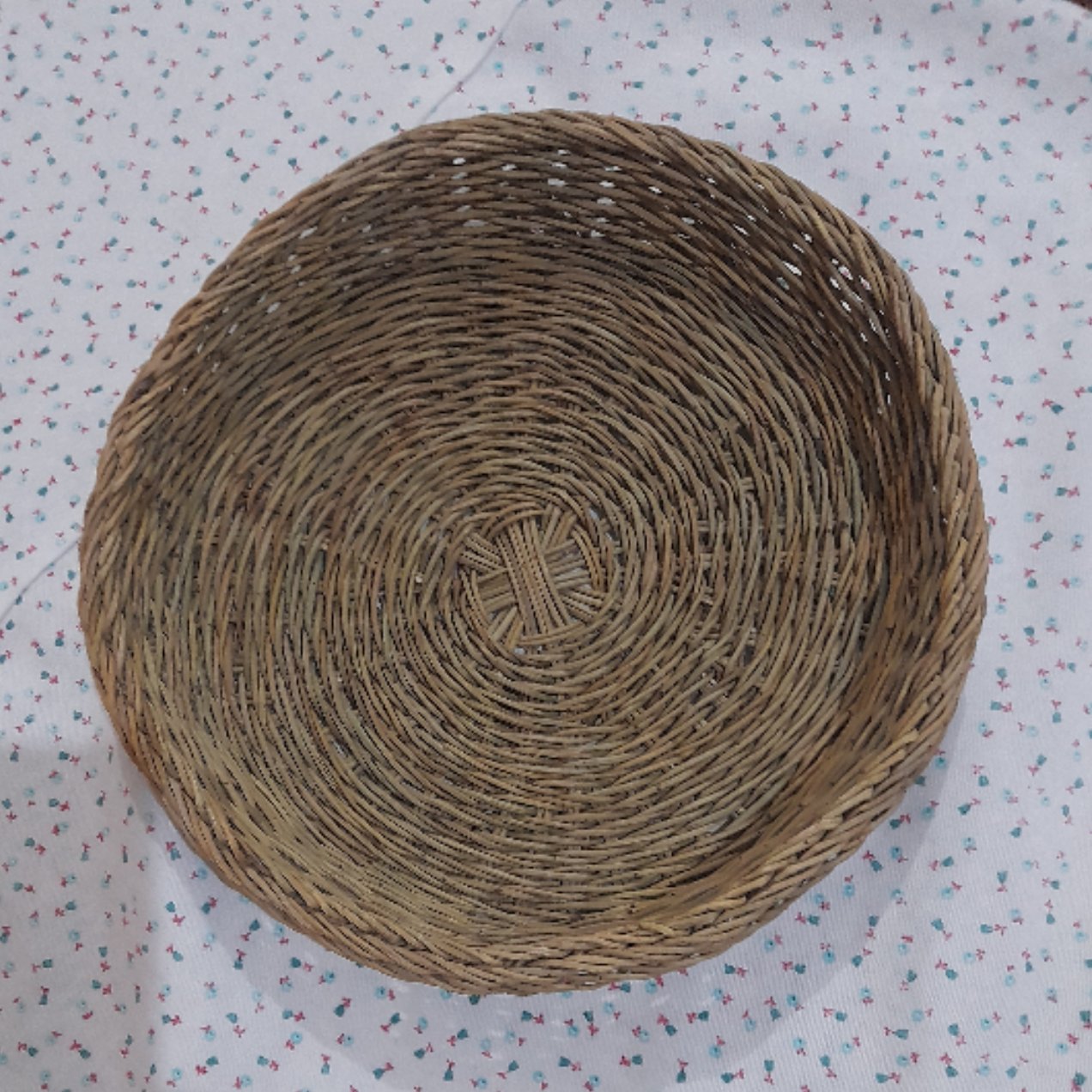 سبدچوبی درابعاد25در25 سانت