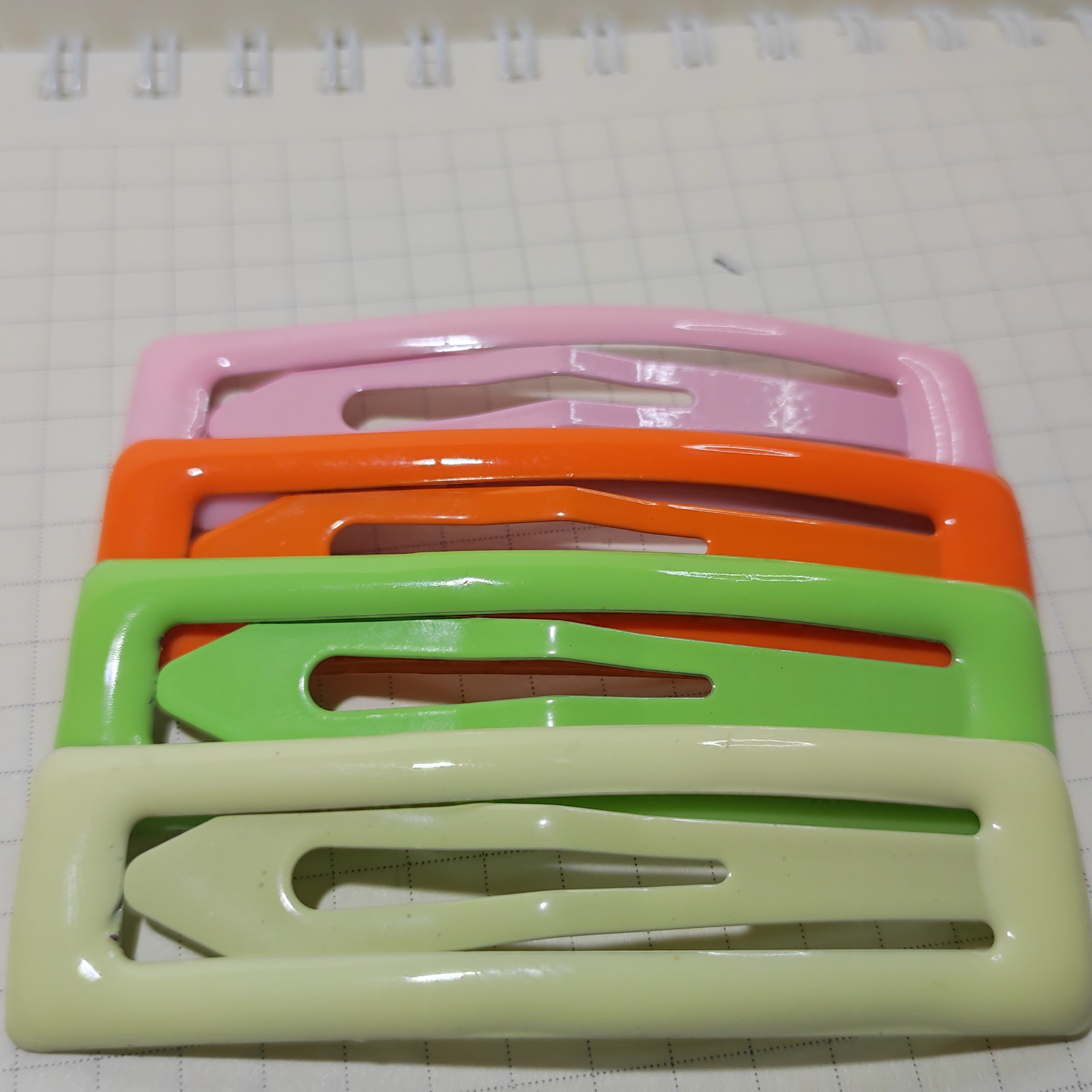 تق تق لاکی هفت سانت