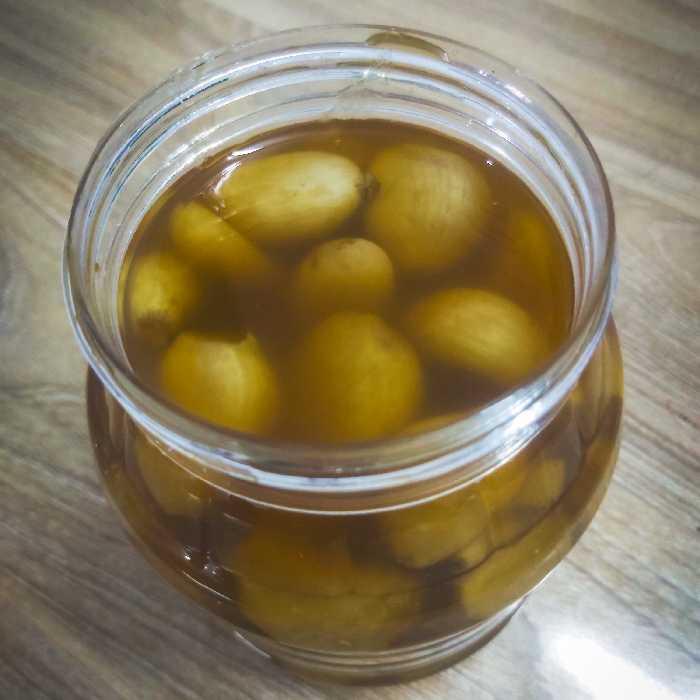 سیر ترشی حبه  بدونه پوست 