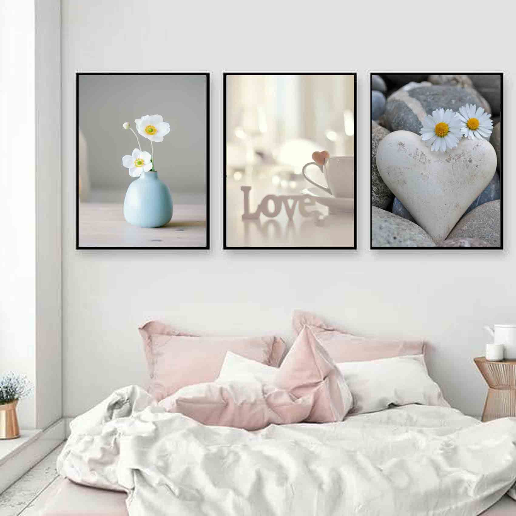 تابلو شاسی طرح تبریک روز عشق مدل 3110 مجموعه سه عددی