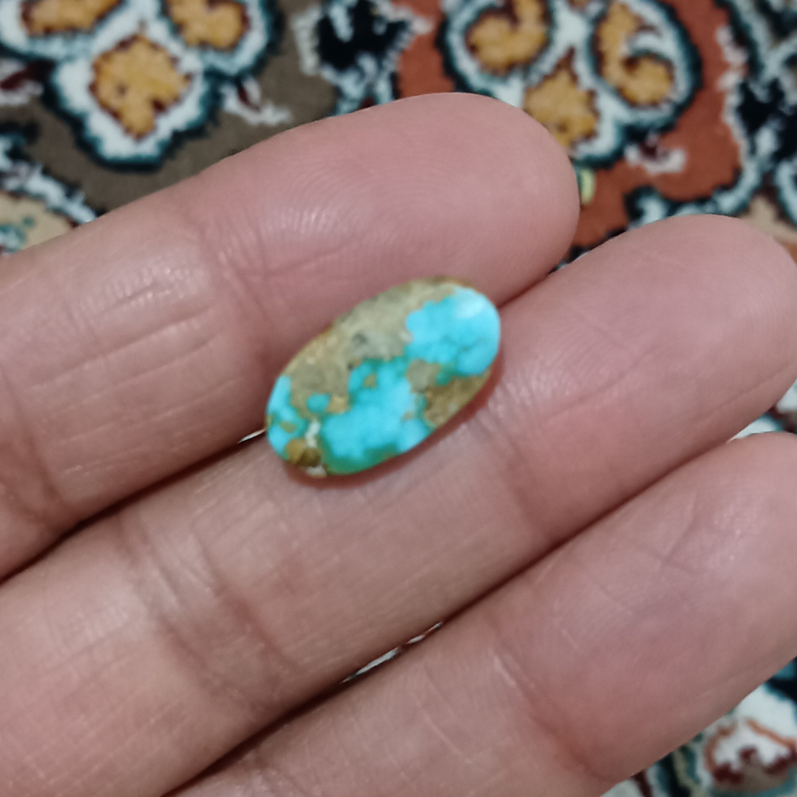 نگین فیروزه نیشابور اصل و معدنی تراش بیضی شکل مخصوص انگشتر مردانه و زنانه و گردنبند 