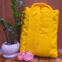 حوله پالتویی سایز 135 کاوری جنس پارچه دورونخ شادیلون (پس کرایه)