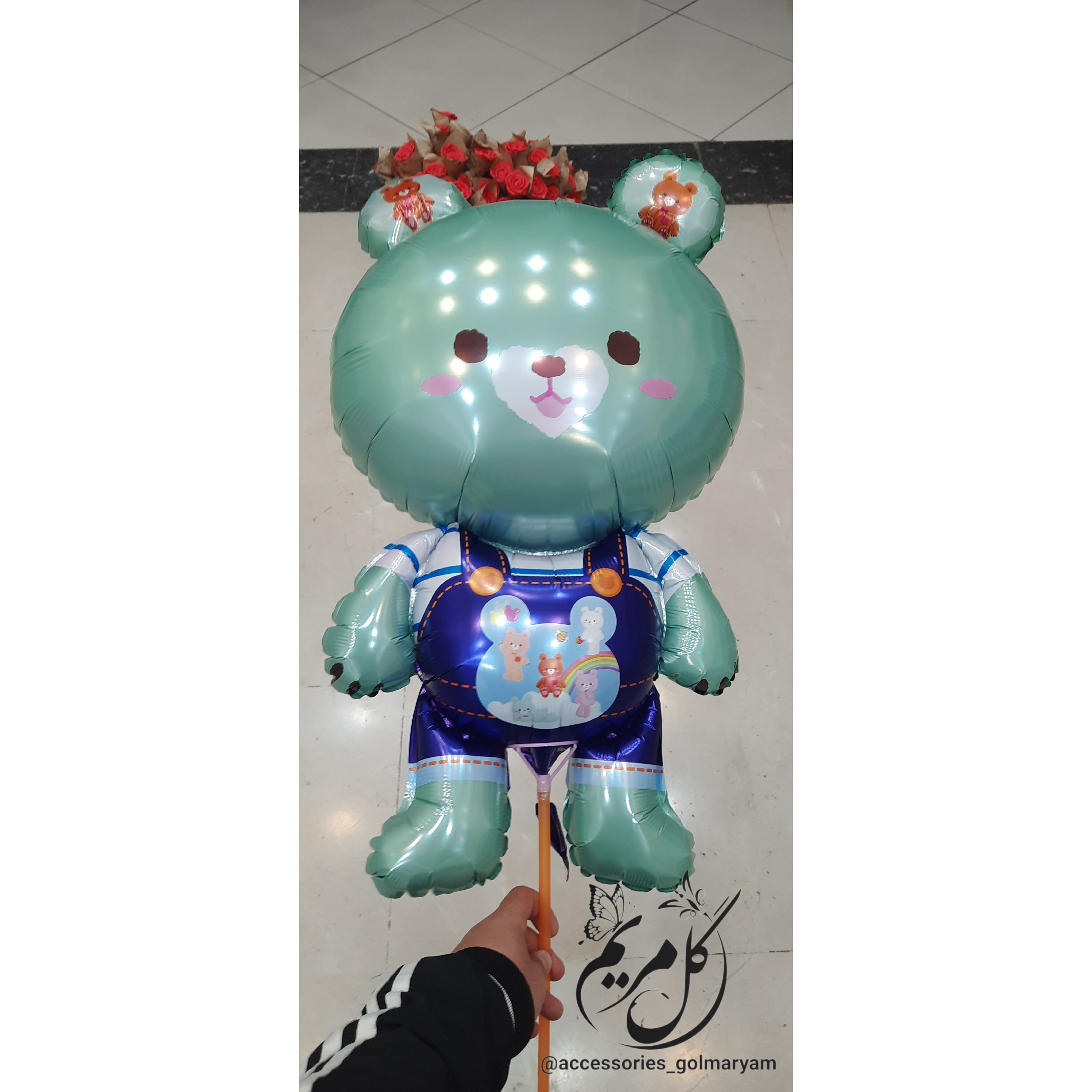 بادکنک طرح دار مدل خرس با نمک رنگ مغز پسته ای 