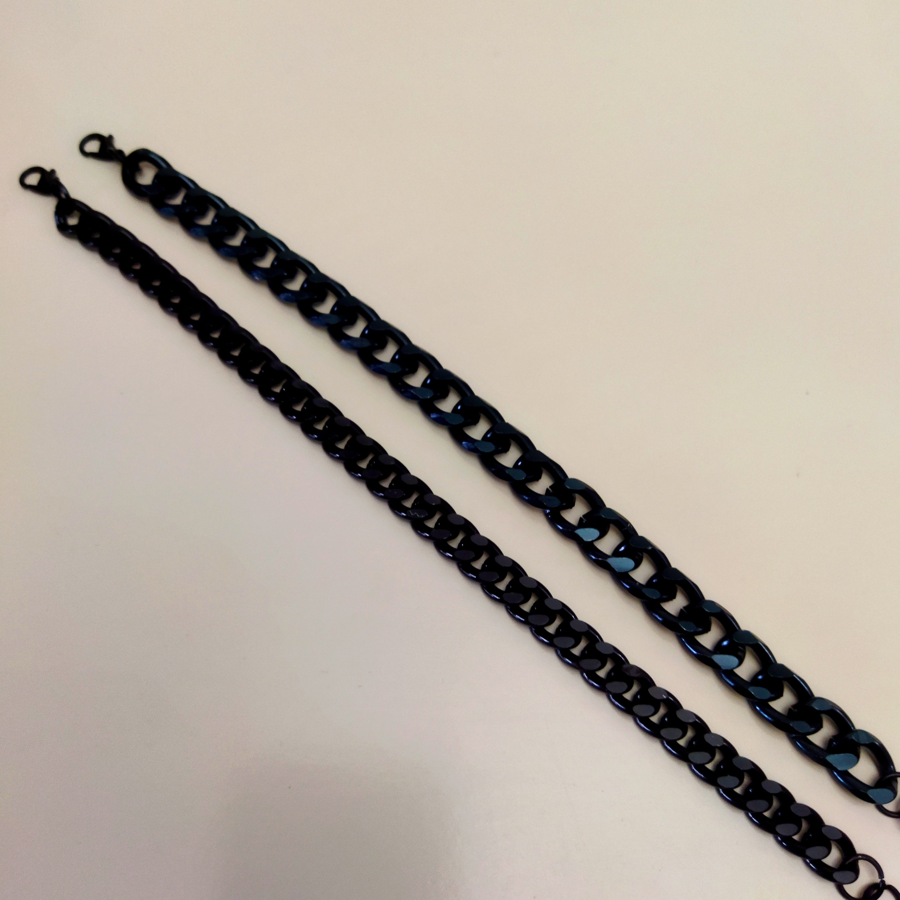 دستبند کارتیر مشکی