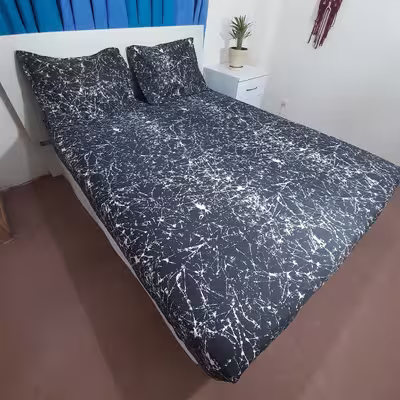سرویس ملحفه مدل کشدوز niki05.25 طرح برفک کد 160  دو نفره سه تکه