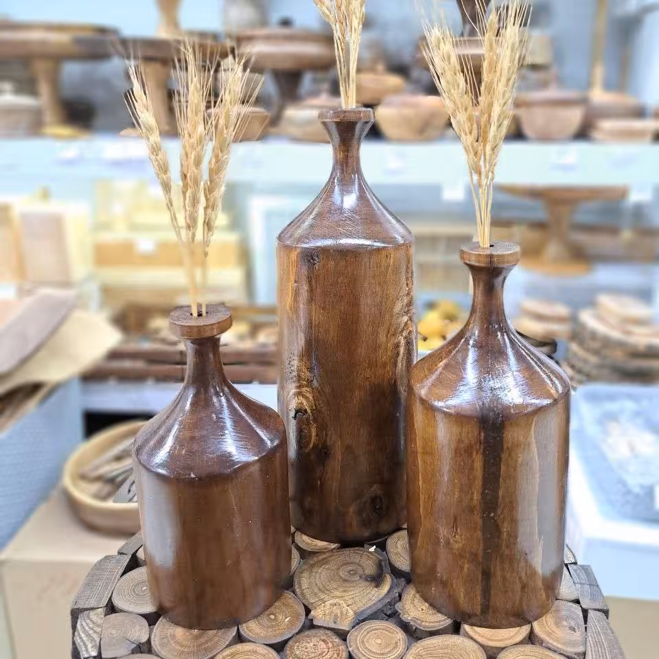گلدان چوبی