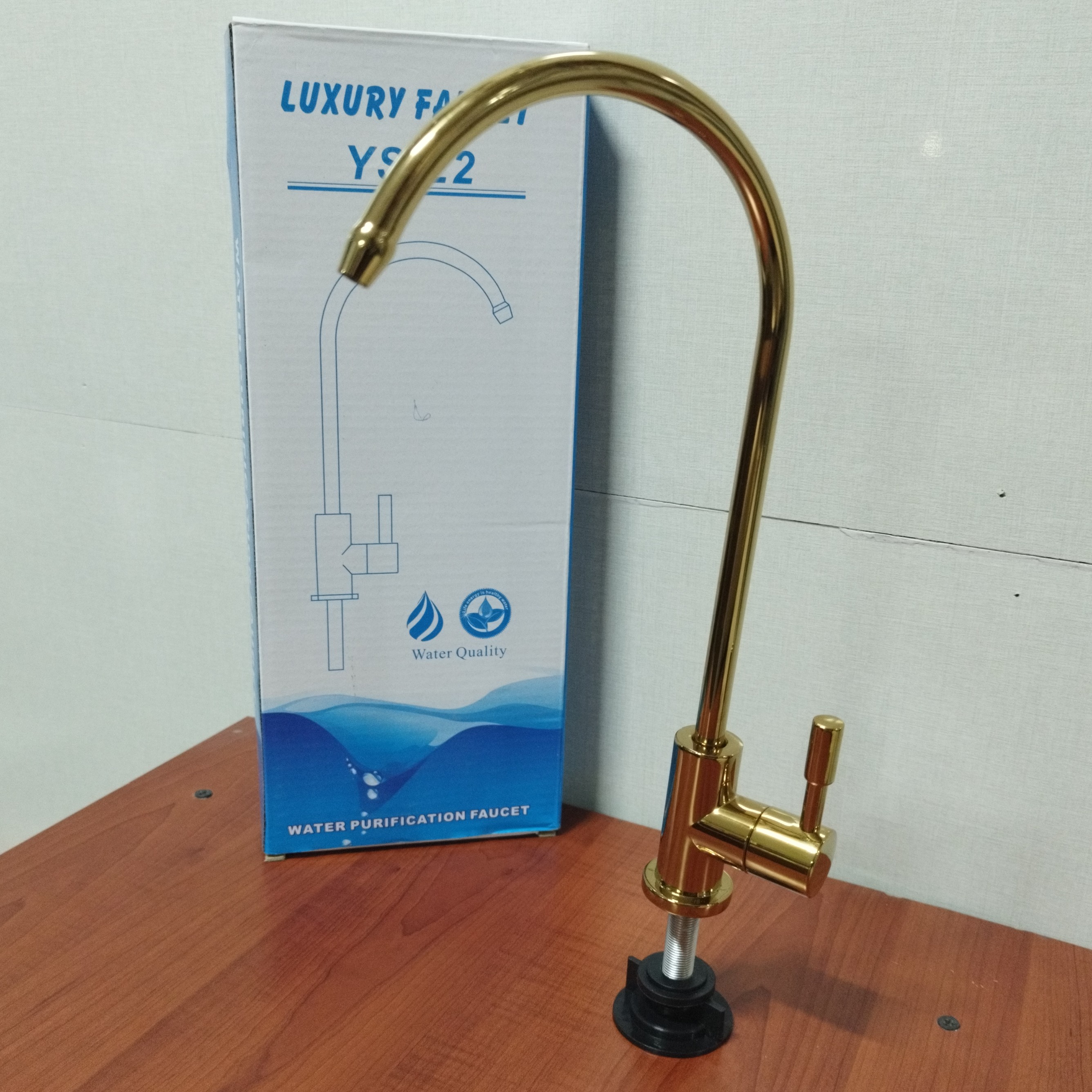 شیر تصفیه آب رنگ طلایی 