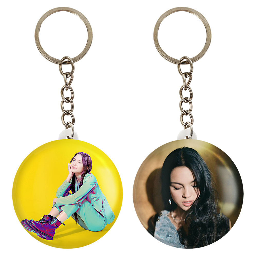 جاکلیدی خندالو مدل اولیویا رودریگو Olivia Rodrigo کد 1927119275 مجموعه 2 عددی