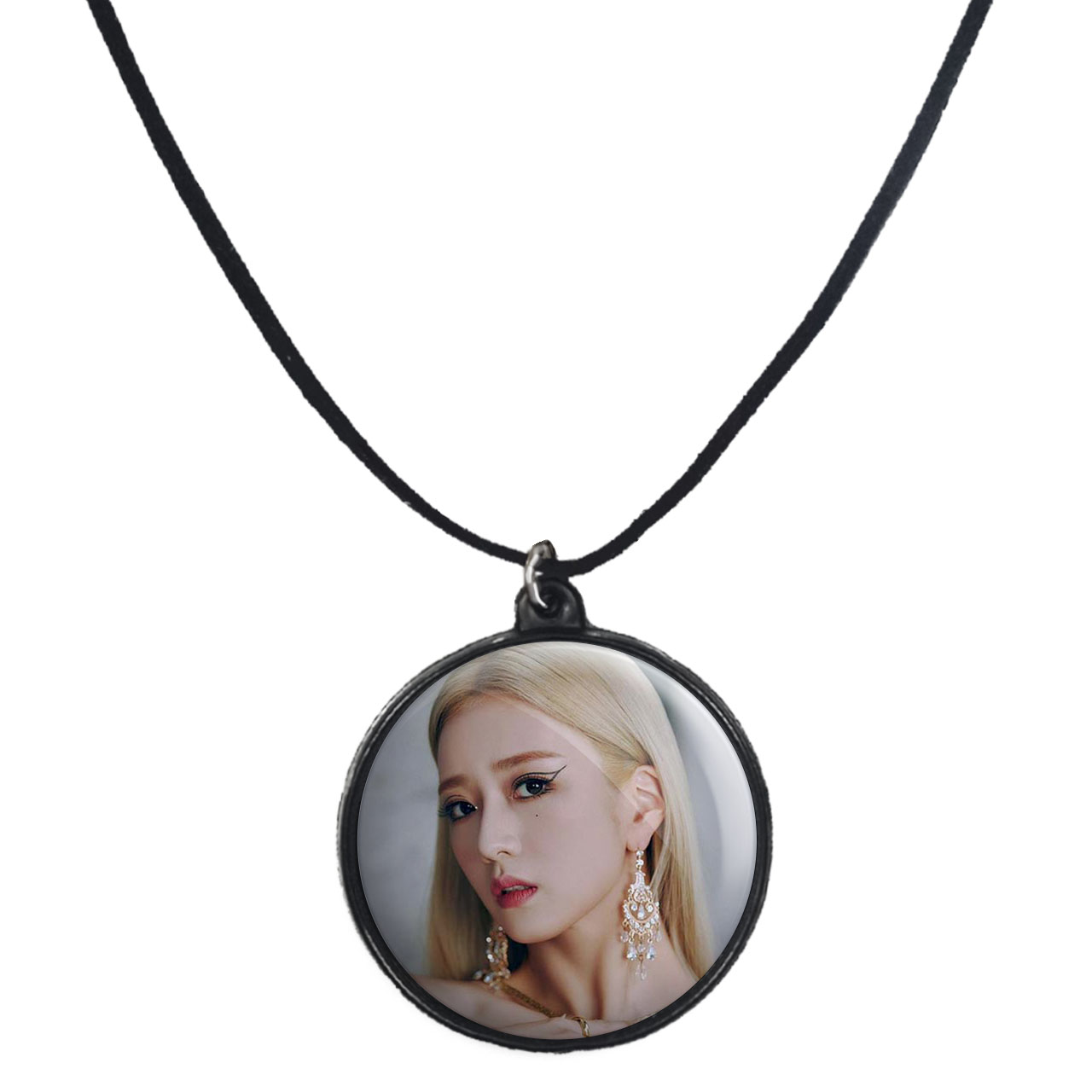 گردنبند پرمانه طرح Apink گروه موسیقی کد pmb.12106 مدل دو طرفه