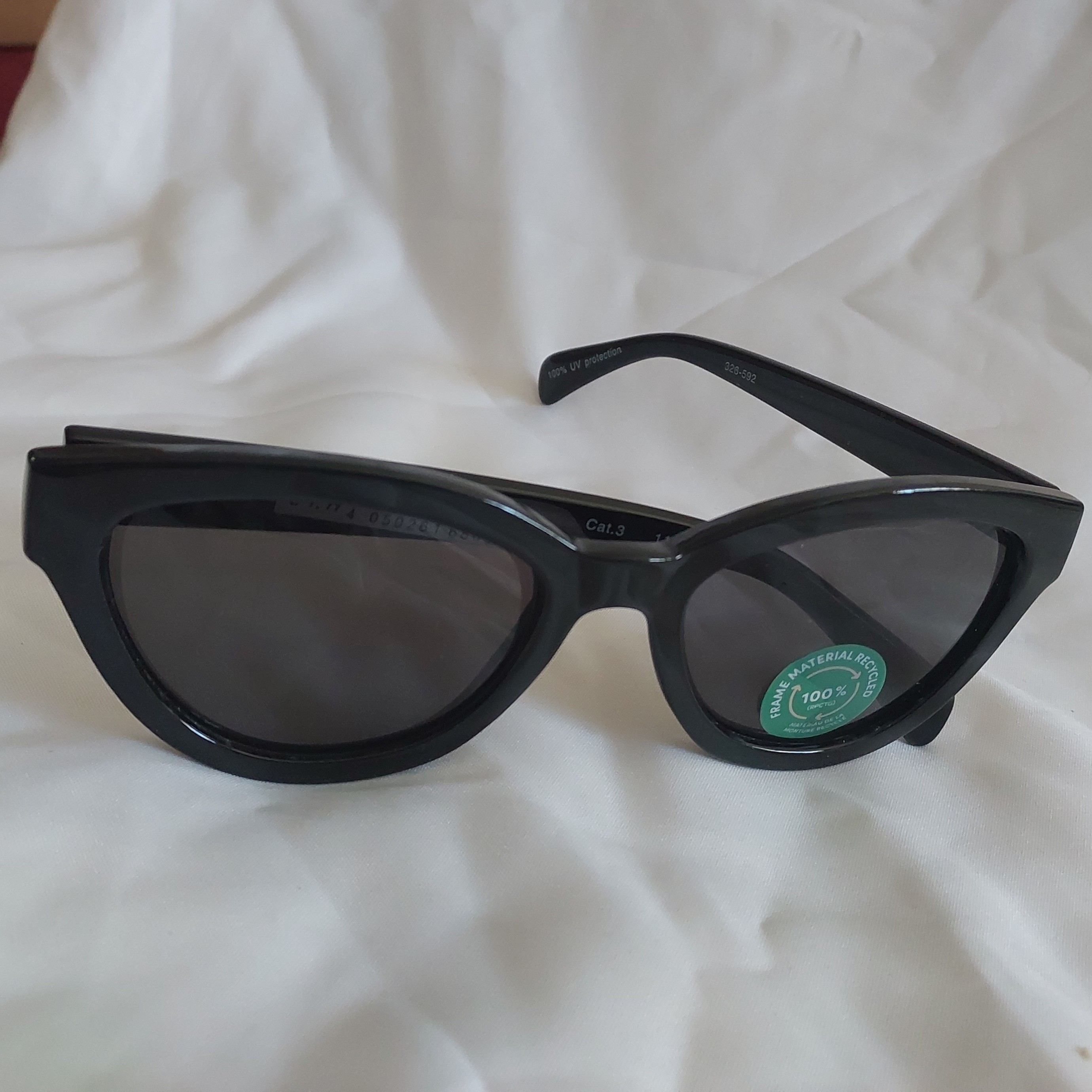 عینک آفتابی uv 400 کد 38