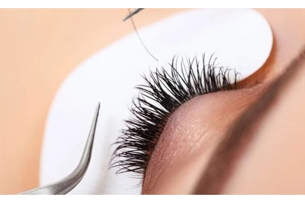 بسته آموزشی اکستنشن مژه کتاب فارسی اکستشن مژه، لیفت و لمینت مژه و ابرو هدیه جزوه پاکسازی و مراقبت پوست - کتابخانه مجازی واتیکان