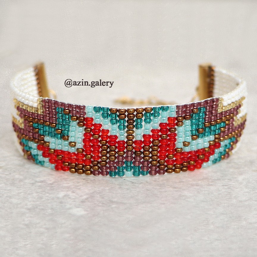 دستبند منجوق بافی دستباف طرح سنتی با منجوق اصل ژاپن و قطعات فلزی صددرصد استیل و رنگ ثابت